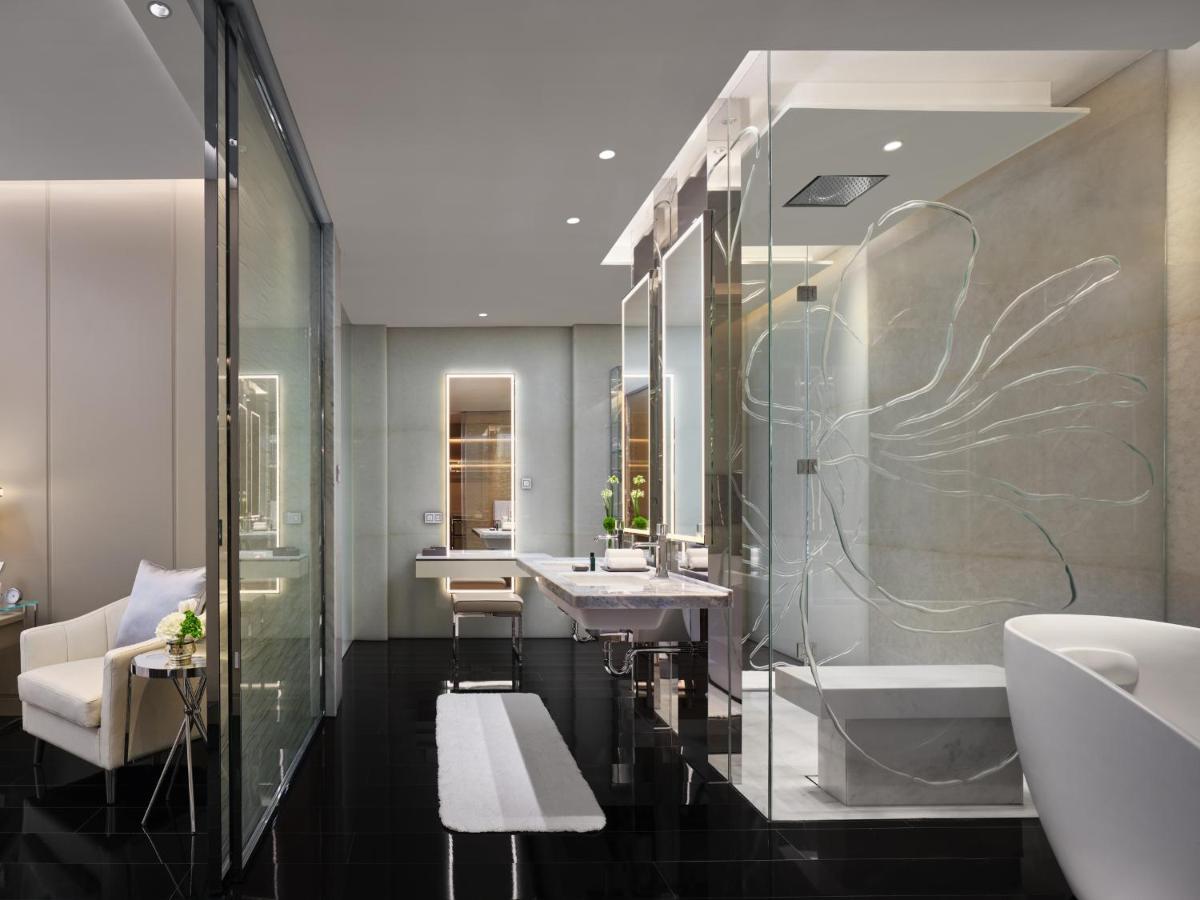 J Hotel, Shanghai Tower - Above All Else, Overlooking The Bund 外观 照片